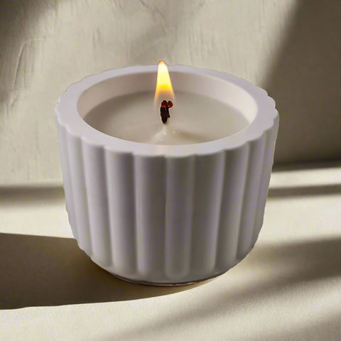 Vessel candle cup